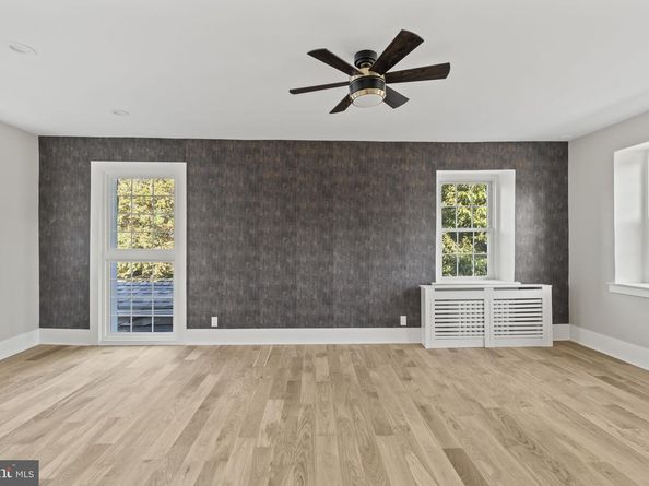 69 W Lodges Lane, Bala Cynwyd PA 19004