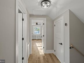 69 W Lodges Lane, Bala Cynwyd PA 19004