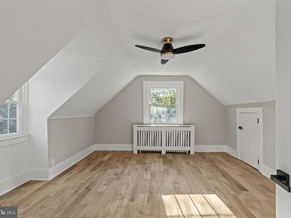 69 W Lodges Lane, Bala Cynwyd PA 19004