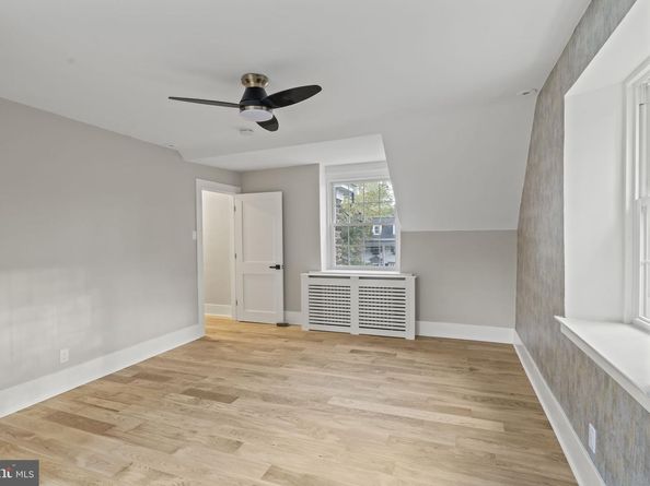 69 W Lodges Lane, Bala Cynwyd PA 19004