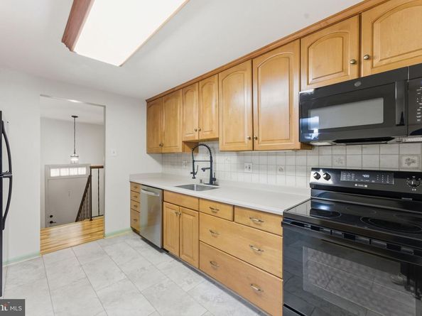 12803 Briery River Terrace, Herndon VA 20170