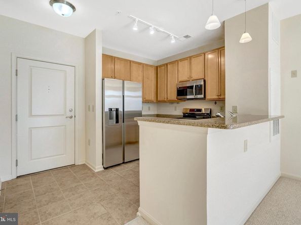 2665 Prosperity Avenue 345, Fairfax VA 22031