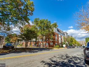 2665 Prosperity Avenue 345, Fairfax VA 22031