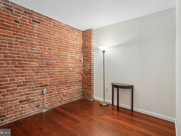 810 N Hancock Street, Philadelphia PA 19123