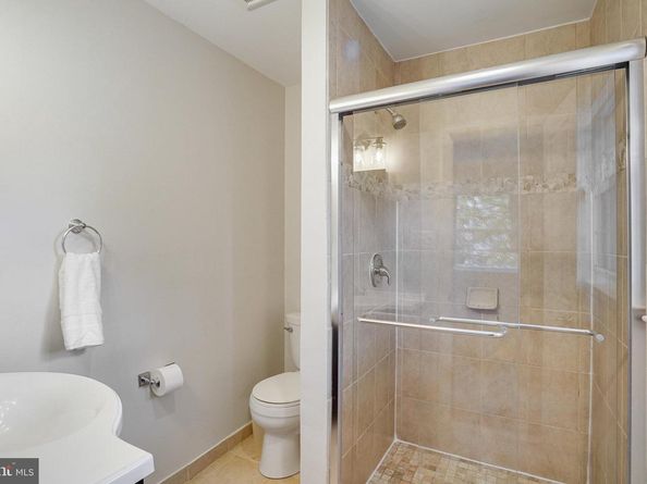 3300 Prince William Drive, Fairfax VA 22031