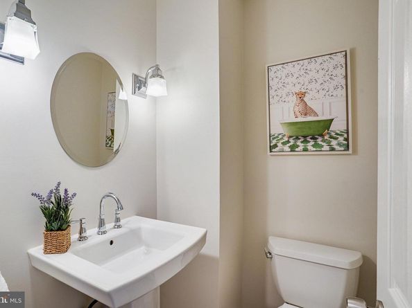 3300 Prince William Drive, Fairfax VA 22031