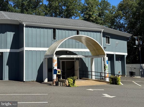 3300 Prince William Drive, Fairfax VA 22031