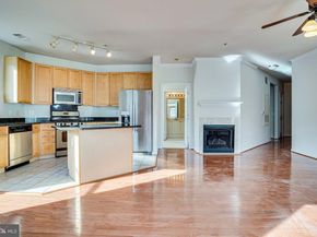 9480 Virginia Center Boulevard 422, Vienna VA 22181