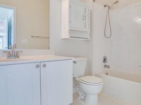 9480 Virginia Center Boulevard 422, Vienna VA 22181