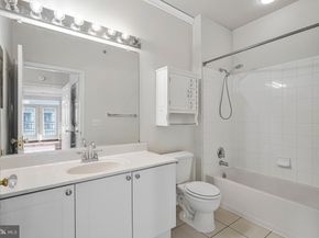 9480 Virginia Center Boulevard 422, Vienna VA 22181