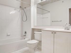 9480 Virginia Center Boulevard 422, Vienna VA 22181