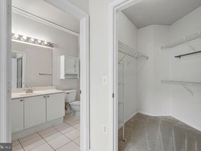 9480 Virginia Center Boulevard 422, Vienna VA 22181