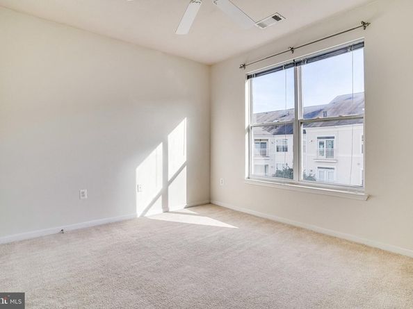 9480 Virginia Center Boulevard 422, Vienna VA 22181