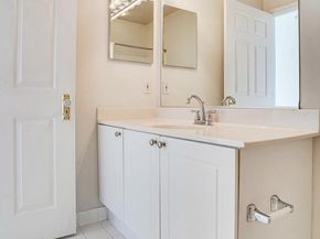 9480 Virginia Center Boulevard 422, Vienna VA 22181