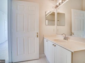 9480 Virginia Center Boulevard 422, Vienna VA 22181