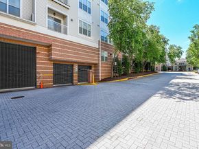 9480 Virginia Center Boulevard 422, Vienna VA 22181