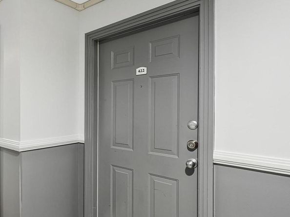 9480 Virginia Center Boulevard 422, Vienna VA 22181