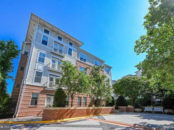 9480 Virginia Center Boulevard 422, Vienna VA 22181