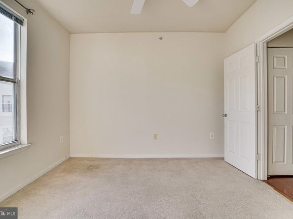 9480 Virginia Center Boulevard 422, Vienna VA 22181