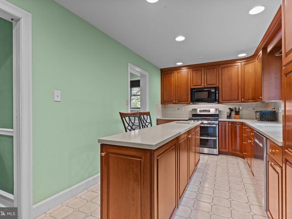154 Greenwood Avenue, Jenkintown PA 19046