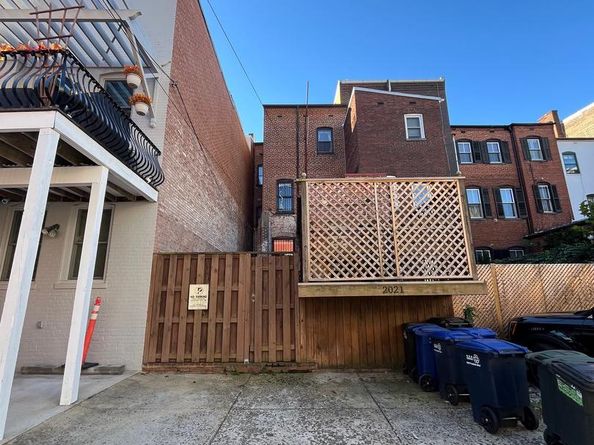 2021 Q Street NW, Washington DC 20009