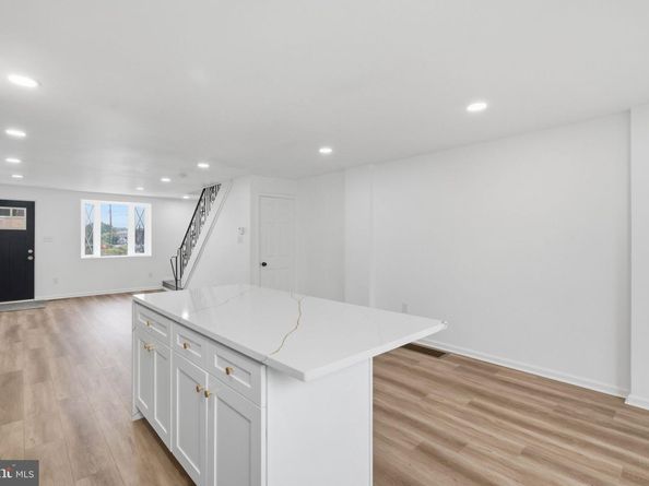 1802 N 77TH Street, Philadelphia PA 19151