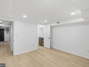 1802 N 77TH Street, Philadelphia PA 19151