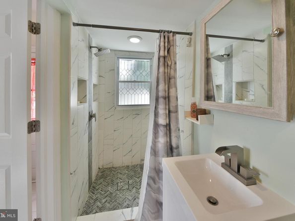 7762 Montgomery Avenue, Elkins Park PA 19027
