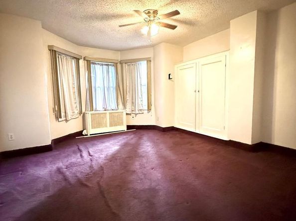 2121 W Indiana Avenue, Philadelphia PA 19132