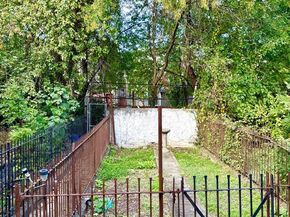 2121 W Indiana Avenue, Philadelphia PA 19132