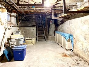 2121 W Indiana Avenue, Philadelphia PA 19132