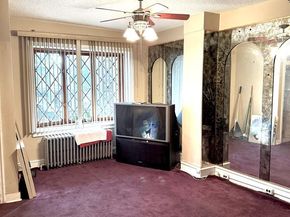2121 W Indiana Avenue, Philadelphia PA 19132