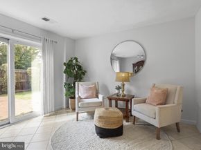 246 Stevenson Square N, Alexandria VA 22304