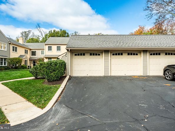 6 Wingstone Lane, Devon PA 19333
