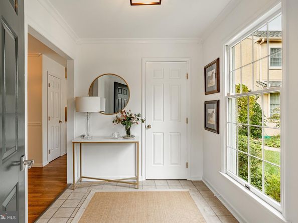 6 Wingstone Lane, Devon PA 19333