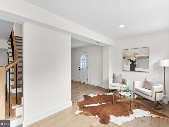 1805 S Pollard Street, Arlington VA 22204