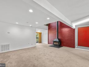 2811 31st Place NE 2811, Washington DC 20018