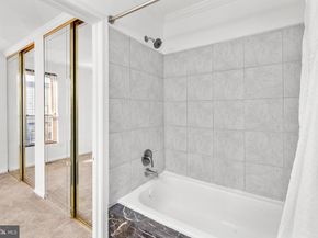 2811 31st Place NE 2811, Washington DC 20018