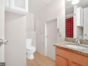 2356 Branleigh Park Court, Reston VA 20191