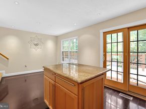 2356 Branleigh Park Court, Reston VA 20191
