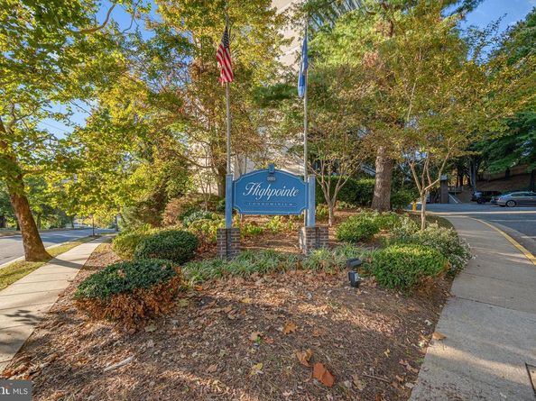 5911 Edsall Road 908, Alexandria VA 22304