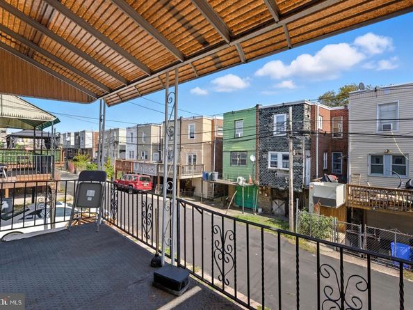 6609 N Gratz Street, Philadelphia PA 19126