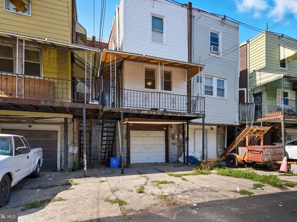 6609 N Gratz Street, Philadelphia PA 19126