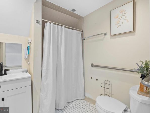 9311 Andover Road, Philadelphia PA 19114
