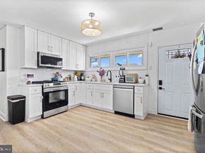 9311 Andover Road, Philadelphia PA 19114