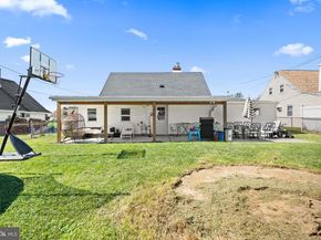 9311 Andover Road, Philadelphia PA 19114