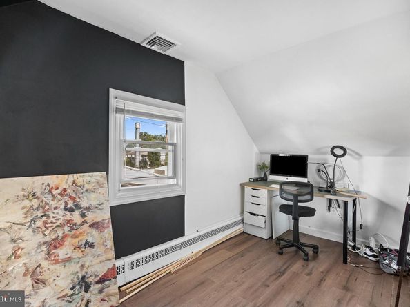 9311 Andover Road, Philadelphia PA 19114