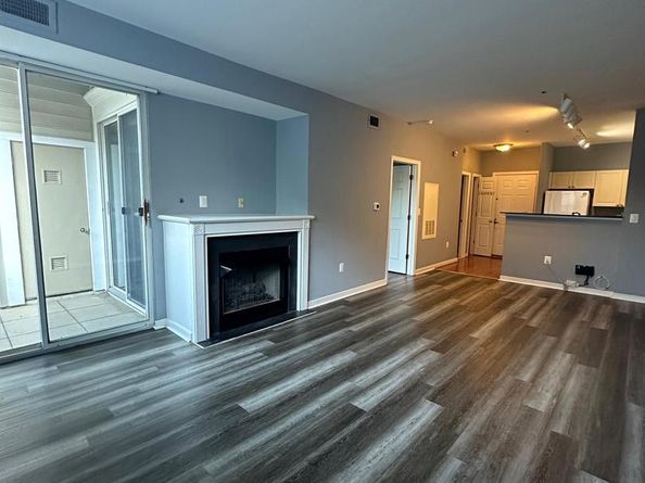 1645 International Drive 125, Mclean VA 22102
