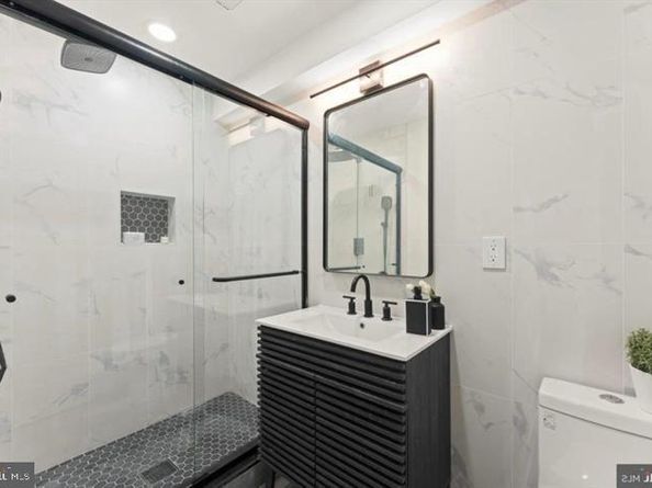 6983 Silverwood Street, Philadelphia PA 19128