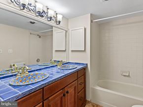 2320 Wisconsin Avenue NW 206, Washington DC 20007